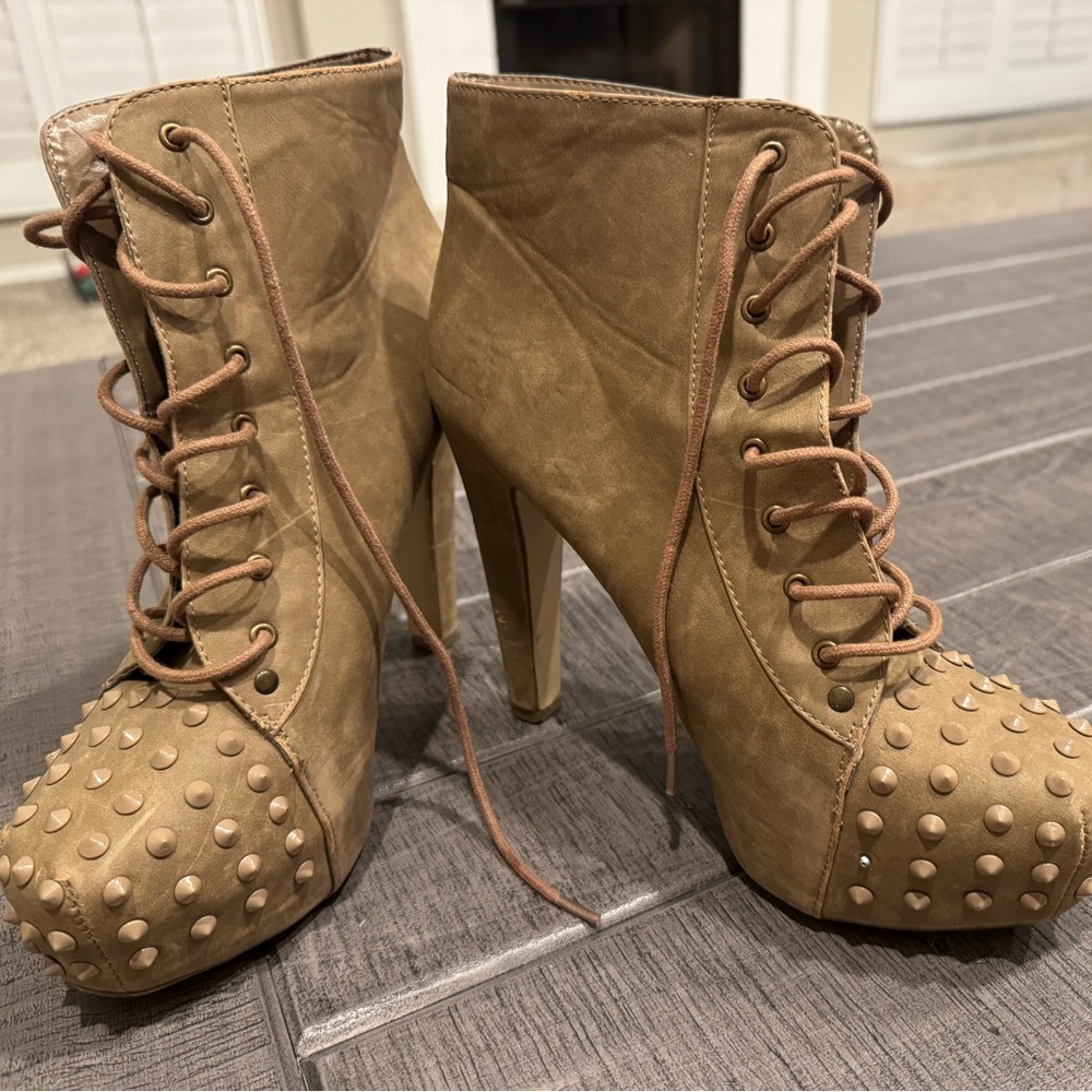 Charlotte Russe Tan Studded Ankle Boots - Picture 1 of 4
